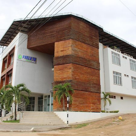 Vuelo 78 Hotel Tarapoto Exterior foto