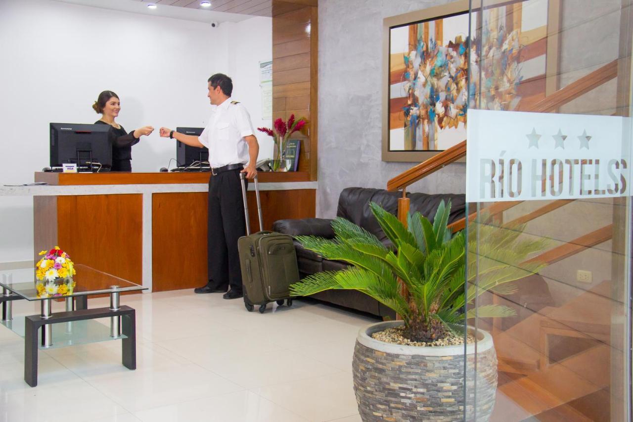 Vuelo 78 Hotel Tarapoto Exterior foto